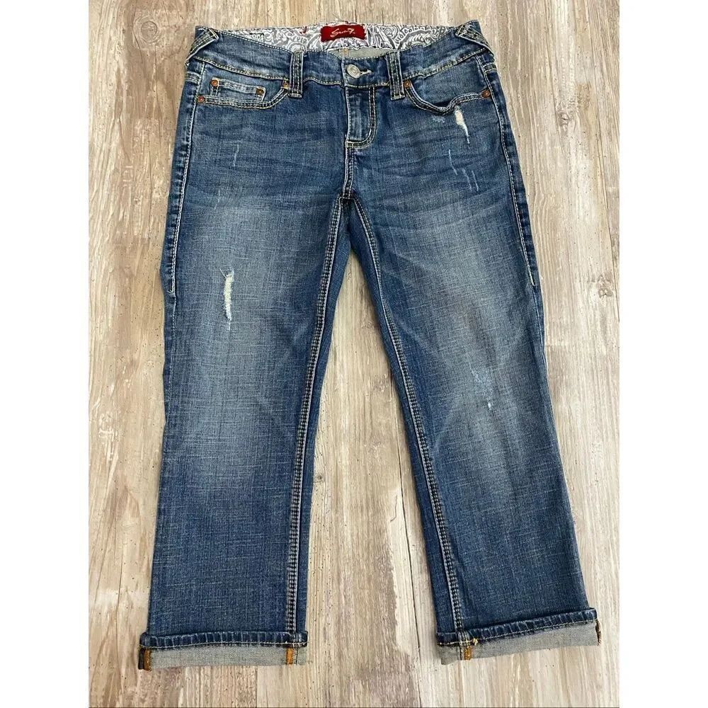 Seven7 Capri Jeans Mid Rise Cuffed Distressed Women’s Sz 8P